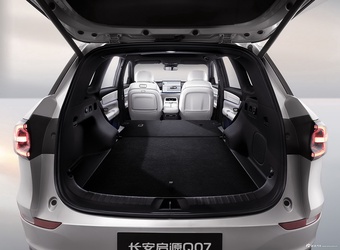 2025款长安启源Q07 215智驾旗舰型 官图