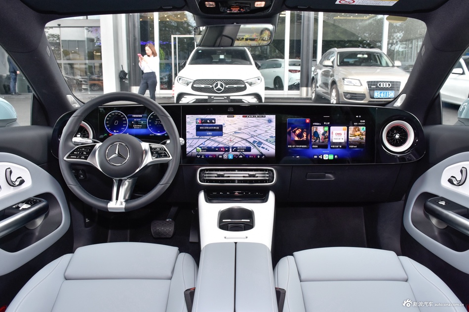 2025款奔驰CLA纯电 300L 超长续航领智版