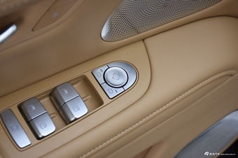 2024款问界M7 1.5T 两驱Plus版 5座