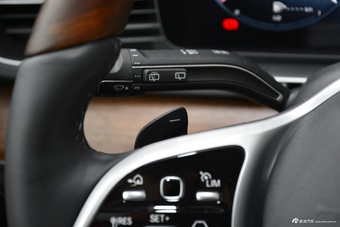  2020款奔驰GLS级3.0T 450 4MATIC豪华型