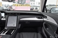 2025款红旗H5 PHEV 130 超混版