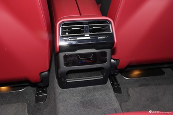 2026款宝马i5 eDrive 40L M运动套装