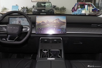 2025款风云T9 120 长续航版旗舰型 7座 磷酸铁锂