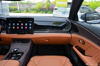 2022款比亚迪汉DM-i 121KM 尊享型