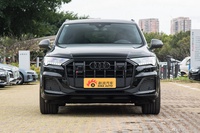 2024款奥迪SQ7 4.0 TFSI 暗夜骑士版