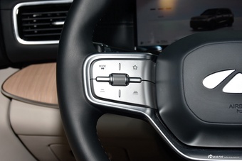 2026款风云T11 220四驱全家乐