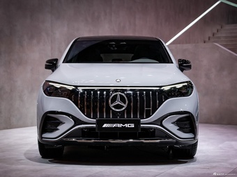 2024款奔驰AMG EQE SUV 53 4MATIC+