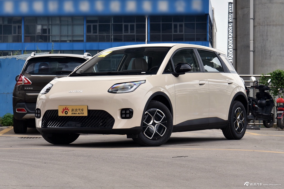 2025款AION UT 420智享版