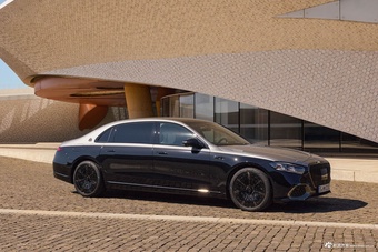 2027款迈巴赫S 580 4MATIC Night Series官图
