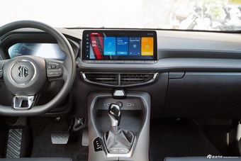 2026款MG5 180DVVT 全球豪华版