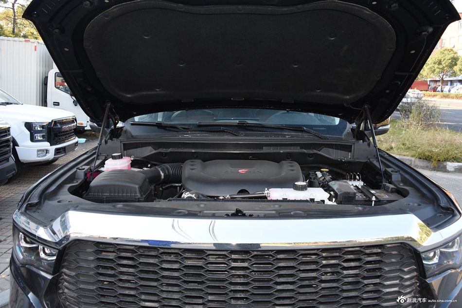 2023款福田火星9 2.0T柴油自动两驱标轴尊享型