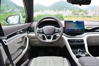 2025款宋PLUS EV 520km 尊贵型