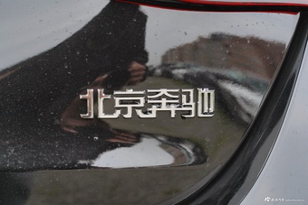 2025款奔驰E级改款 E 300 L 豪华型