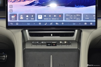 2024款腾势Z9插混 1100km四驱Ultra版