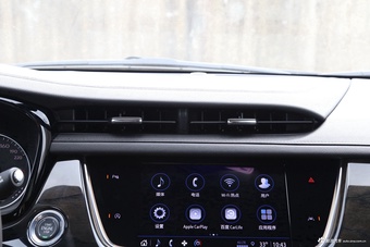 2022款XT6 2.0T自动七座四驱豪华型