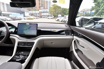 2025款宋PLUS EV 智驾版 520km 豪华型