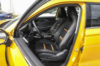 2019款奔腾T77 1.2T自动尊贵型230 TID国V