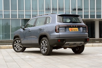 2026款哈弗大狗 1.5T DCT边牧版雾隐蓝