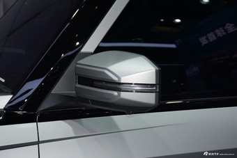 2023上海车展实拍：猛士917