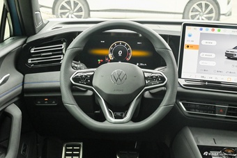 2026款途观L Pro 380TSI 四驱 R-Line 智尊版