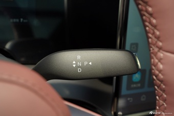 2026款海豹07 DM-i 1.5T 135km 尊贵型