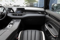 2023款领裕 EcoBoost 225 黑曜倾橙版尊领型 7座（2/2/3）