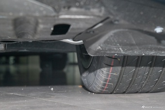 2026款腾势Z9GT纯电 闪充尊荣型