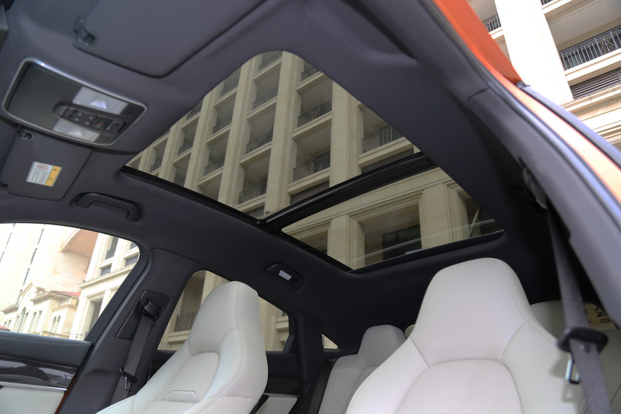 2020款赛力斯5四驱高性能版