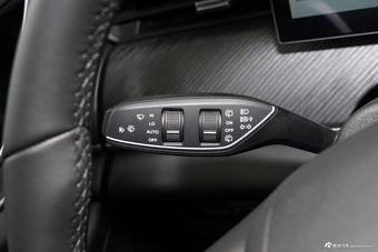 2025款风云T9 120 长续航版旗舰型 7座 磷酸铁锂