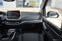 2021款大通G20 PLUS 2.0T汽油豪华版 