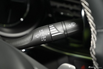 2025款君威 28T 纵享版