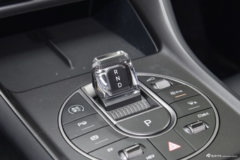 2025款海狮05 DM-i 智驾版 75KM尊贵型