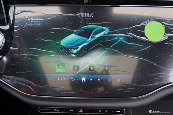 2025款奔驰E级改款 E 300 L 豪华型