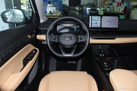 2024款帝豪L HiP 冠军版 1.5TD-DHT Pro 100KM 卓越型