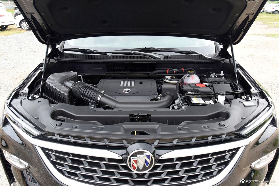 2022款昂科旗 652T 四驱尊贵型