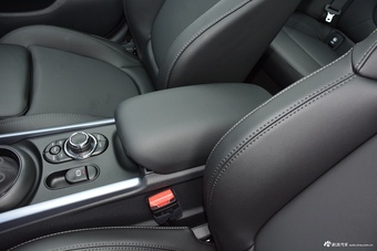 2022款MINI CLUBMAN 1.5T COOPER 鉴赏家