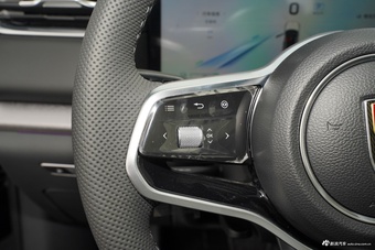 2025款红旗HS7 PHEV 2.0T 四驱200万辆纪念版