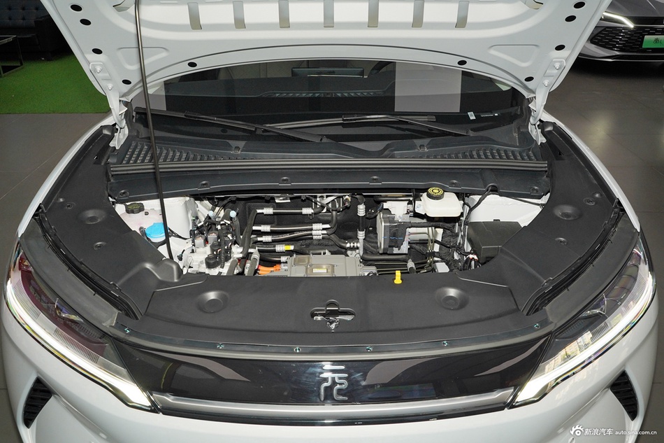 2025款比亚迪元UP 401KM智驾领先版