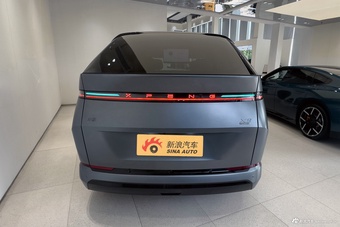 2026款小鹏X9 增程版 1602 Ultra