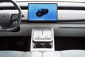 2024款岚图知音 长续航超充版