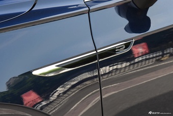 2023款途锐 3.0TSI 锐享版 经典运动套装