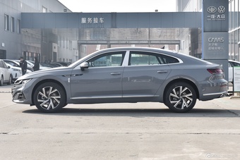 2026款一汽-大众CC 330TSI 炫目 3000万辆甄选款