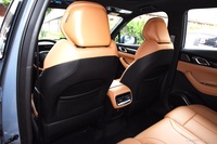 2025款博越L 第四代 1.5TD DCT 山河