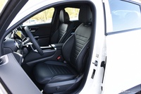2024款奔驰GLC级轿跑 300 4MATIC 轿跑SUV