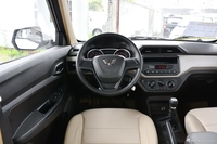 2020款五菱宏光S 1.5L手动标准型 