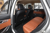 2022款奔腾T99 20TD 自动尊贵型