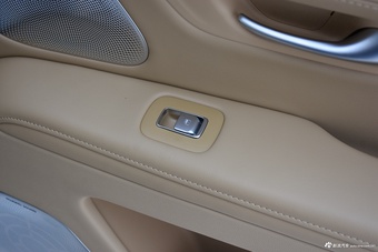 2024款问界M7 1.5T 两驱Plus版 5座