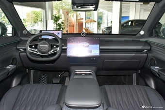 2025款星纪元 ET 增程 265 Pro高速辅助驾驶图片