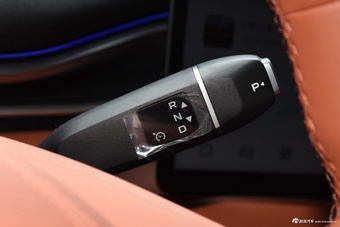 2024款深蓝S05 510Ultra 纯电版