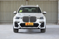2020款宝马X7 xDrive40i尊享型M运动套装